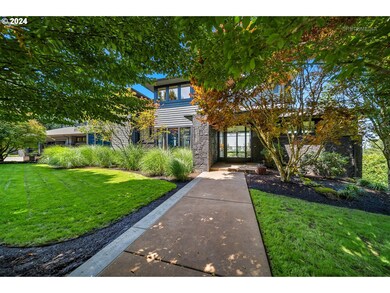 17575 Crestline Dr, Lake Oswego, OR 97034 - photo 2