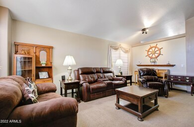 6927 E Lobo Ave-5
