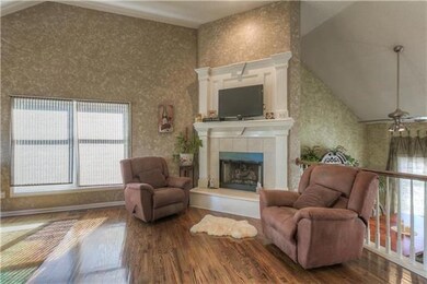 sitting area with fireplace