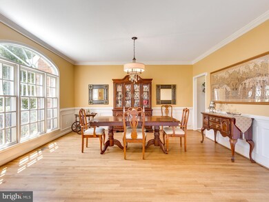 3408 Blakesley Hall Ct, Herndon, VA 20171 - photo 7