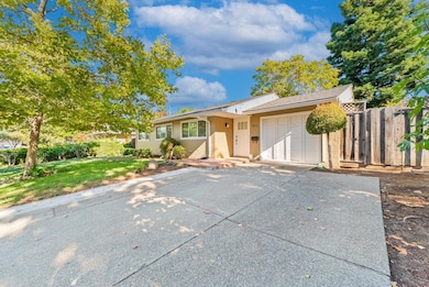 1013 Karen Way, Mountain View, CA 94040 - photo 3