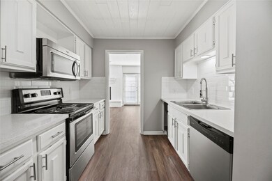 10184 Longmont Dr unit 43/7, Houston, TX 77042 - photo 6