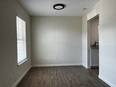 514 Houston St unit 5, Rosenberg, TX 77471 - photo 6