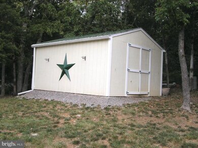 567 Crystal Ln, Strasburg, VA 22657 - photo 5