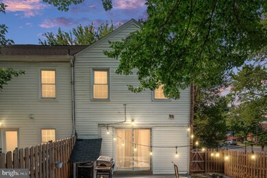 2903 Wren Ct, Woodbridge, VA 22191 - photo 3