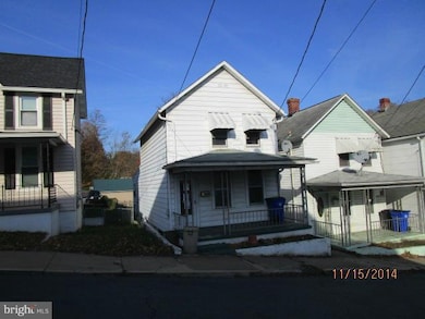 115 W B St, Brunswick, MD 21716 - photo 2
