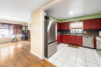347 N 5th St unit 349, Newark, NJ 07107 - photo 4