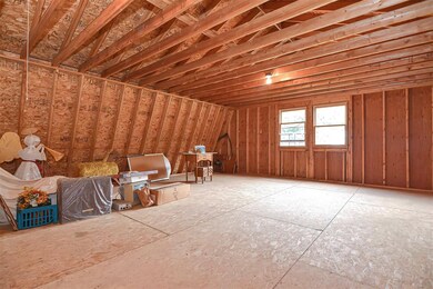 94 Scobie Pond Rd, Derry, NH 03038 - photo 2