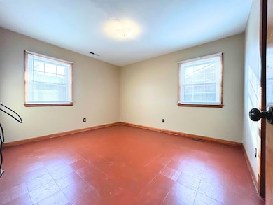 2004 Wyandotte Ave, Owensboro, KY 42301 - photo 5