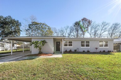 2119 Bo Peep Dr W, Jacksonville, FL 32210 - photo 2