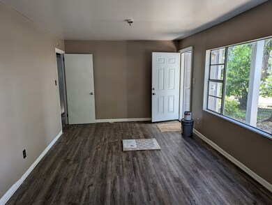 1306 W Highland Ave, Albany, GA 31707 - photo 2