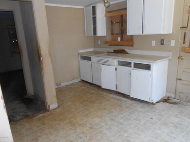 7943 Berry Ave, Jacksonville, FL 32211 - photo 6