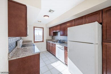 314 Palisade Ave, Cliffside Park, NJ 07010 - photo 5