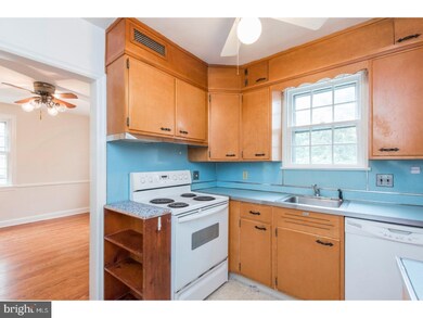 1202 Hillside Rd, Wilmington, DE 19809 - photo 2