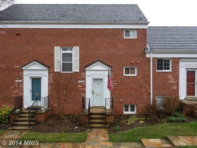 3359 Martha Custis Dr unit 3359, Alexandria, VA 22302 - photo 2