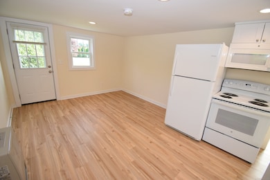 37 Dudley Ln unit 6, Madison, CT 06443 - photo 5