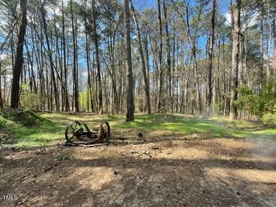 2414 Wooded