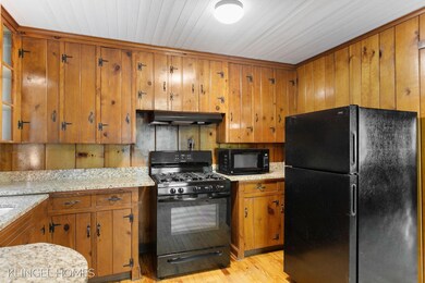 15-web-or-mls-18200-n-fruitport-rd