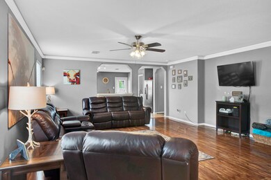 5423 Jefferson St, Pearland, TX 77584 - photo 4