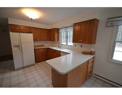 67 Aubinwood Rd, Amherst, MA 01002 - photo 6