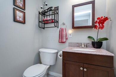 451 Skyline Lane-8
