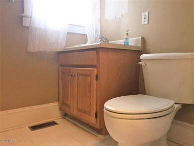 1065 Oglethorpe St unit A, Macon, GA 31201 - photo 6