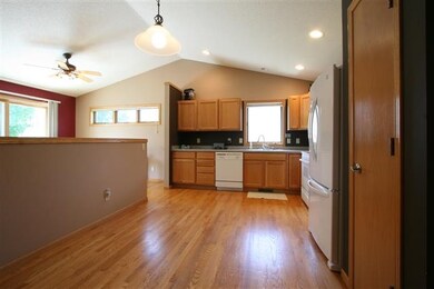 1174 S Perry Pkwy, Oregon, WI 53575 - photo 2
