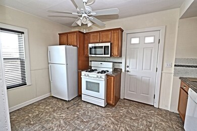 26 Cutler St unit 2, Winthrop, MA 02152 - photo 7