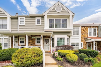 19 Horseshoe Ct unit 30, Tinton Falls, NJ 07753 - photo 2