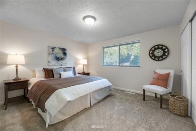 8003 E Glen Dr, Everett, WA 98203 - photo 6