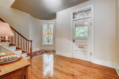 404 W 7th Ave Columbus OH - MLS Sized -