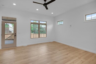 18138 Cloverleaf Dr S, South Bend, IN 46637 - photo 7