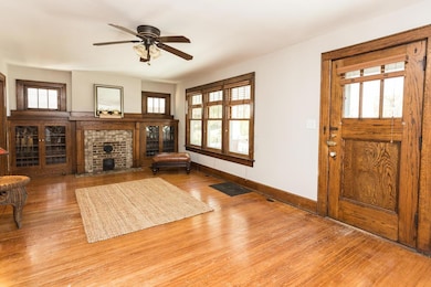 156 Crestview LR3