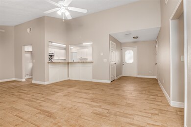 3904 Spring Garden Dr, Pearland, TX 77584 - photo 6