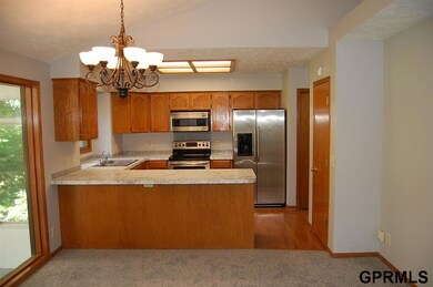 12659 Meredith Ave, Omaha, NE 68164 - photo 6