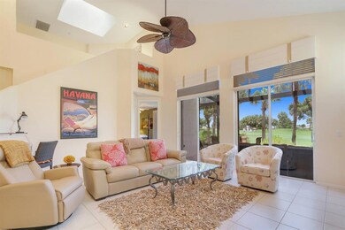 Open Floor Plan - Light and Bright