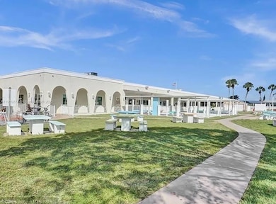 5470 SW 25th Way, Fort Lauderdale, FL 33312 - photo 2