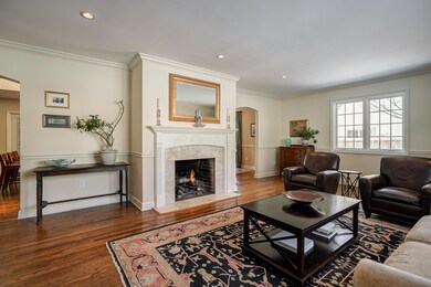 Living Room with fireplace