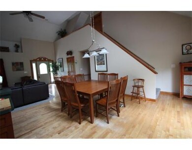 22 Springdale Rd unit 22, Jefferson, MA 01522 - photo 2