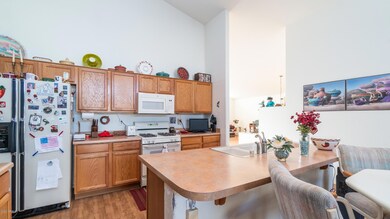 1358 E Carla Vista-15