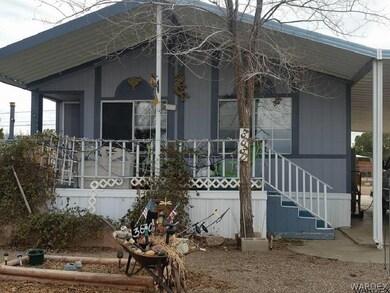 steps on each side of porch