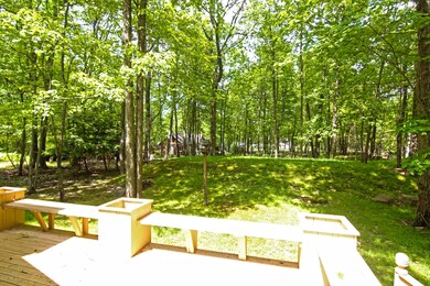 3246 Willow Grove Rd, Pocono Summit, PA 18346 - photo 2