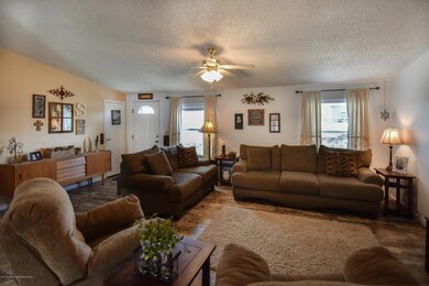 952 E 11th St, Craig, CO 81625 - photo 5