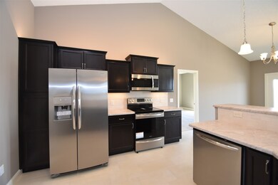 5596 Bear Creek Pass, Auburn, IN 46706 - photo 2