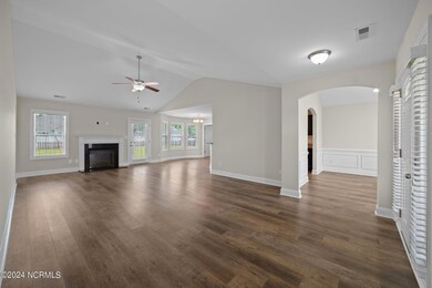 2912 Cresset Dr, Winterville, NC 28590 - photo 4