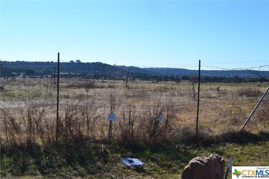 2983 Grimes Crossing Rd, Copperas Cove, TX 76522 - photo 2