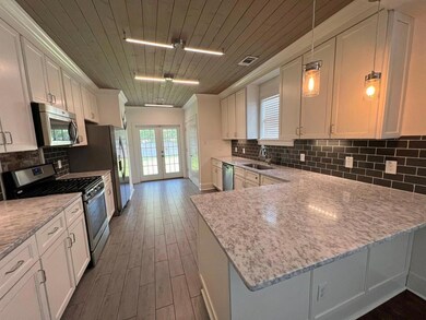 1115 9th St, Gretna, LA 70053 - photo 6