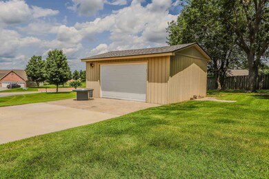 3205 Pruetts Chapel Rd, Paragould, AR 72450 - photo 6