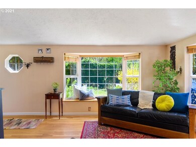 21105 S Wisteria Rd, West Linn, OR 97068 - photo 5