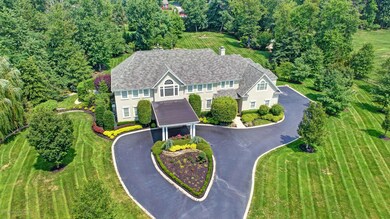 1 Etzkorn Ct, Lincroft, NJ 07738 - photo 2